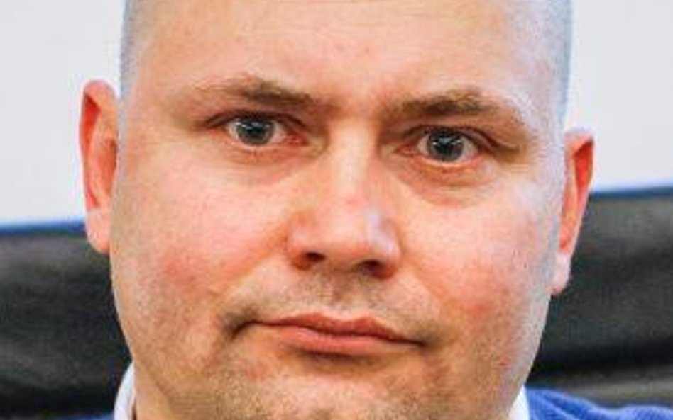 Dzięki współpracy nasza firma zmieniała się z odtwórczej na twórczą. Pracownicy poczuli, że odpowiad