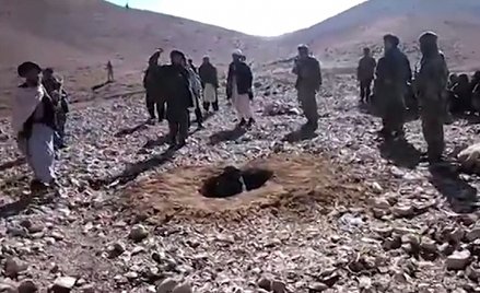 Młoda Afganka ukamienowana za cudzołóstwo