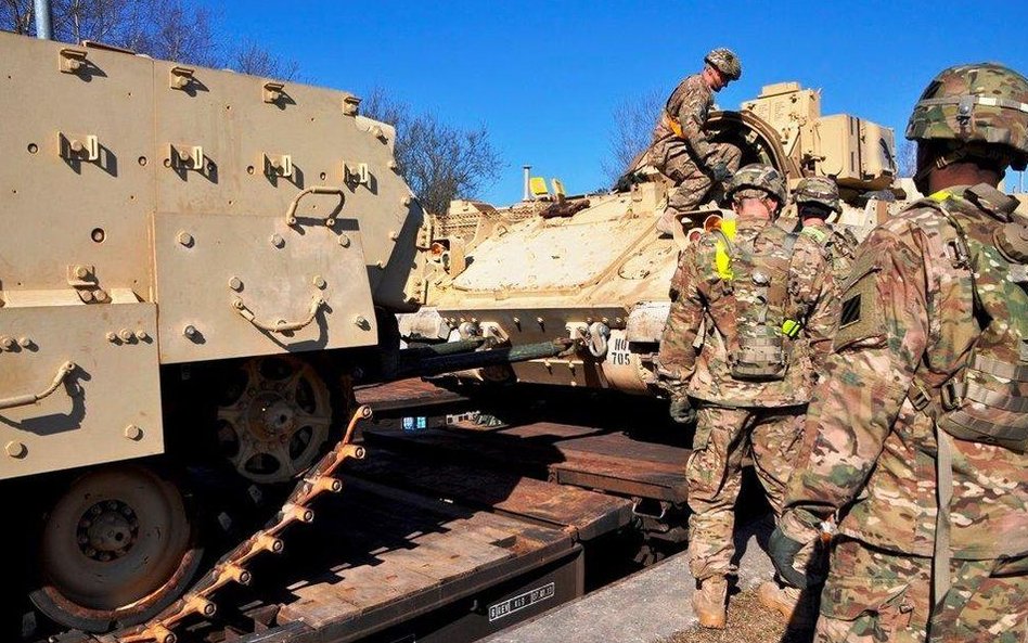 Do Polski przyjechało 13 czołgów Abrams