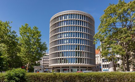 Elastyczne biura Regus wchodzą do poznańskiego Okrąglaka