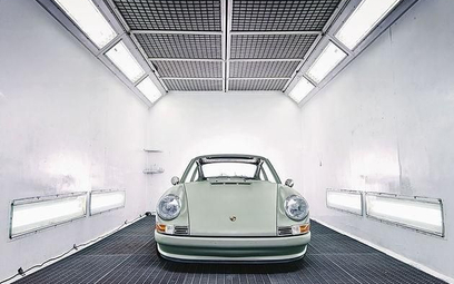 Holenderska firma przerabia zabytkowe Porsche na „elektryki”