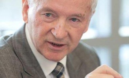 Stanisław Gomułka: Krajowe oszczędności napędzają PKB