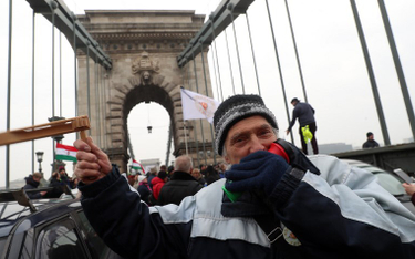 Marsz w Budapeszcie. Węgrzy krytykują stan demokracji