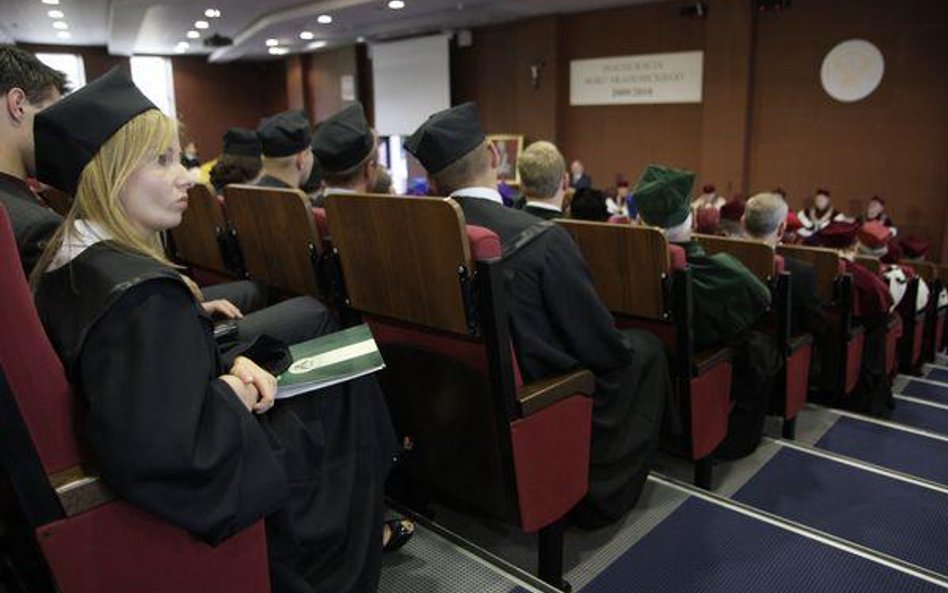 Żacy nie wiedzą, czy otrzymają pieniądze