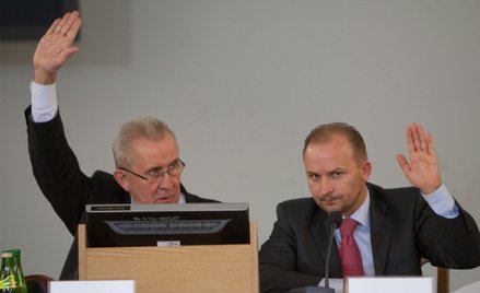 Bombowe esemesy posła Roberta Węgrzyna