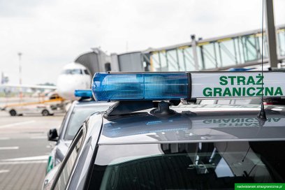 18 lutego w godzinach porannych, 51-latek został przewieziony na lotnisko Warszawa-Okęcie i stąd odl