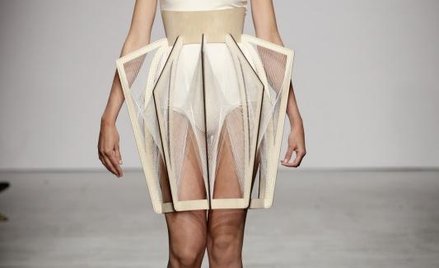 Spokojnie, nie zamierzamy nikogo namawiać do noszenia przepastnych fartuchów ? la magister inżynier 