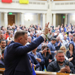 Prezydent Andrzej Duda został entuzjastycznie przywitany w ukraińskim parlamencie