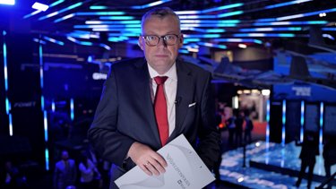 Drony latające, jeżdżące i kroczące