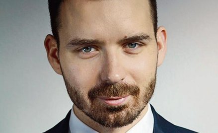 Rynek o Łukaszu Jańczaku, analityku Haitong Banku: Mimo młodego wieku już teraz zaskakuje trafnymi t