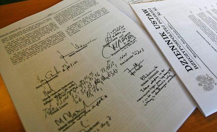 Dbanie o publiczne finanse wytyczy główny kierunek prac legislacyjnych w 2012 r.