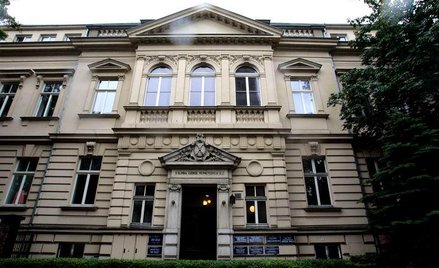 U przebywających na oddziale kardiologii stwierdzono jednak wirusa „zwykłej”, a nie świńskiej grypy.