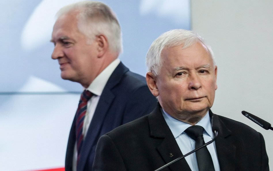 Jarosław Kaczyński od tygodni buduje „alternatywną większość” bez Porozumienia Jarosława Gowina