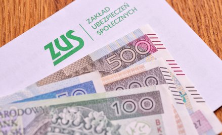 W jakich terminach ZUS wypłaci emerytury w lutym 2025? Niektórzy dostaną świadczenia wcześniej