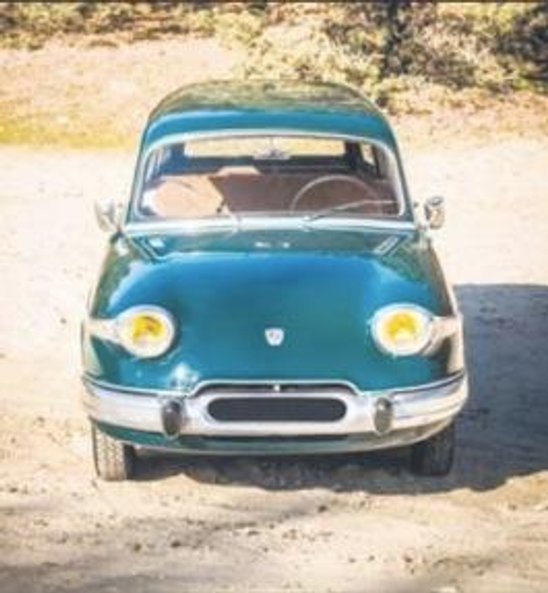 Miło popatrzeć w te „żabie” oczy