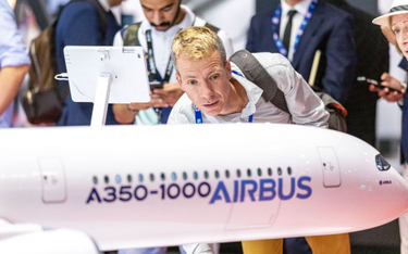 Europejski Airbus wchodzi do Seattle