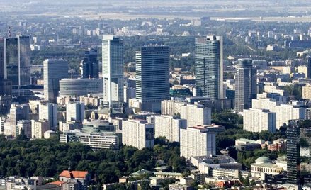 Na początku lat 90. najwyższe odnotowywane w historii stawki czynszu sięgały 50 USD za metr kwadrato