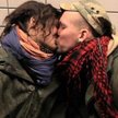 Kadr z filmu "Sekrety miłości"