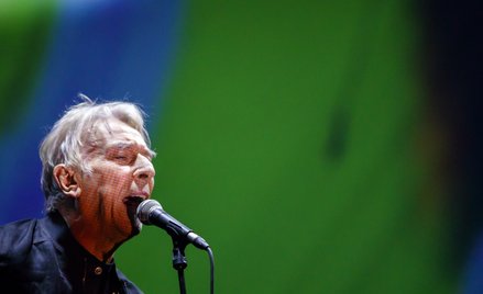 „Mercy”. John Cale prosi, by nie wyskakiwać z okna