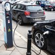 Dziś głównym wyzwaniem dla rozwoju rynku samochodów elektrycznych w Polsce jest brak wystarczającej 