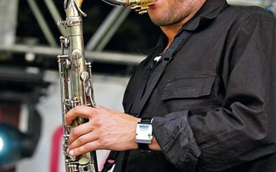 Grzech Piotrowski – alchemia saksofonu