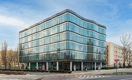 Sky Office Center zachowuje ekopaszport. Pomogły budki lęgowe