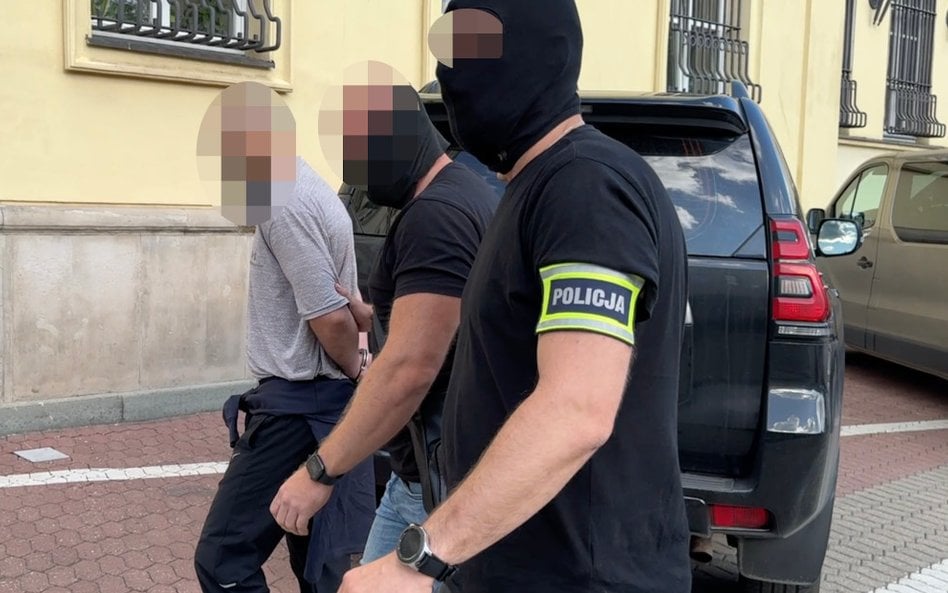 W mieszkaniu na warszawskiej Woli zatrzymano trzech obywateli Rosji
