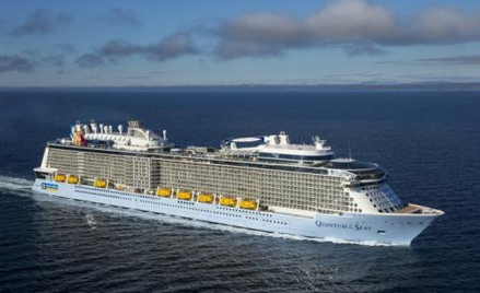 Trzy wycieczkowce dla Royal Caribbean