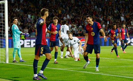 Robert Lewandowski w meczu Barcelony z Young Boys Berno strzelił 95. i 96. gola w Lidze Mistrzów