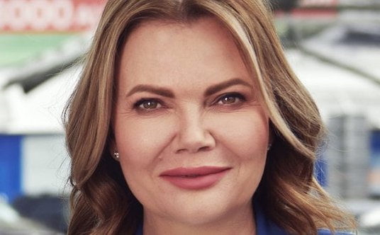 Karolína Topolová, dyrektor generalna i prezes zarządu AURES Holdings