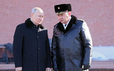 Prezydent Rosji Władimir Putin i minister obrony Rosji Siergiej Szojgu
