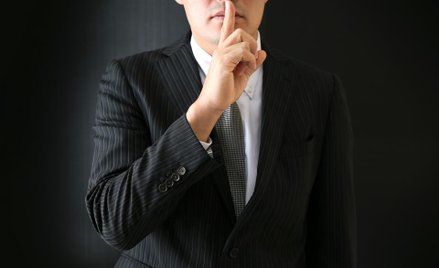 Co grozi pracownikowi, który ujawni poufne informacje