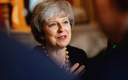 Brytyjska premier Theresa May namawiała w poniedziałek parlamentarzystów do głosowania za brexitową 