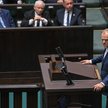 Premier Donald Tusk przemawia na sali plenarnej Sejmu