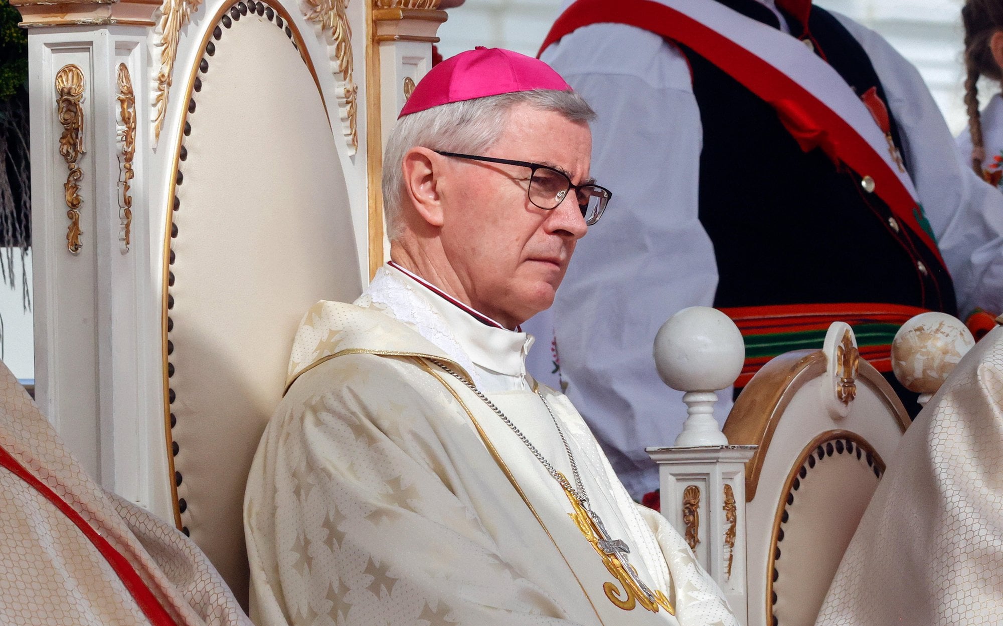 Kolejny biskup na celowniku Watykanu. Jak ustaliła "Rz" chodzi o zaniedbania w sprawach o wykorzystywanie dzieci