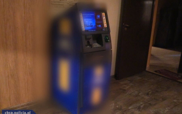 Właściciel bankomatu nie odpowiedział nam na pytanie, dlaczego zamontował go w agencji towarzyskiej.