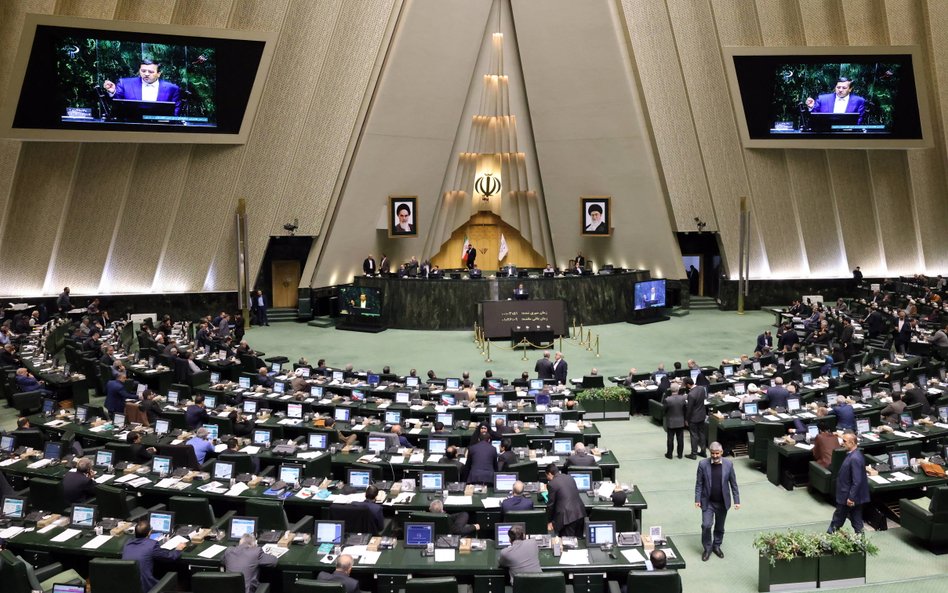 Parlament Iranu w Teheranie