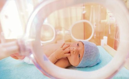 Inwestycja w szpitalu w Żarach znacznie poprawi m.in. warunki dla noworodków.