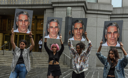 Jeffrey Epstein: Przestępca na salonach
