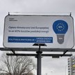 Nocna akcja działaczy Greenpeace. Przerobili "żarówkowy" billboard