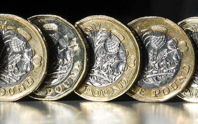 Zła passa brytyjskiego funta trwa w najlepsze