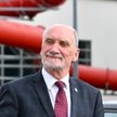 Antoni Macierewicz: Polacy nie akceptują programu Donalda Tuska. Pokazało to referendum
