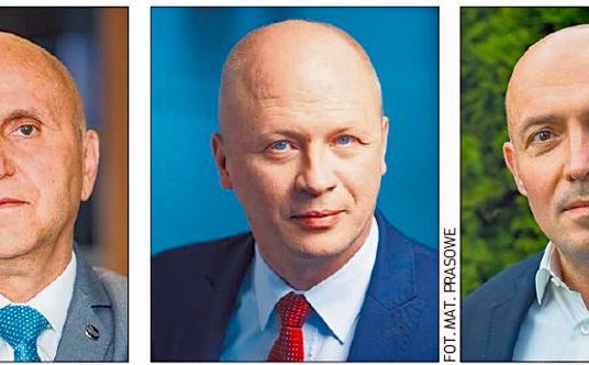 Od lewej: Tomasz Cudny, prezes JSW, Artur Wasilewski, p.o. prezesa Bogdanki, Artur Siewierski, preze