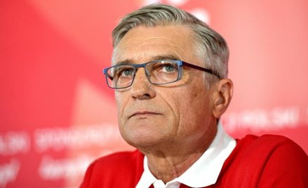 Trener Nawałka zaczyna siwieć