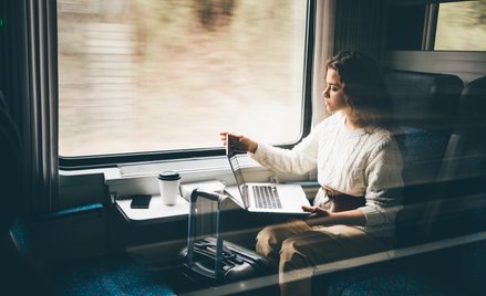 Czy pracownik mobilny może pracować zdalnie?