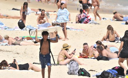 Australia: Tysiące dzieci ukaranych za złamanie obostrzeń. Kary do 5000 dolarów