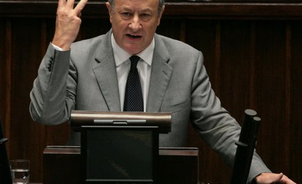Minister Rostowski trwoni pieniądze na nowe logo resortu