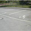 Szpital zarabia na parkingu