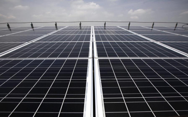 Kyocera zbuduje największą na świecie pływającą elektrownię solarną