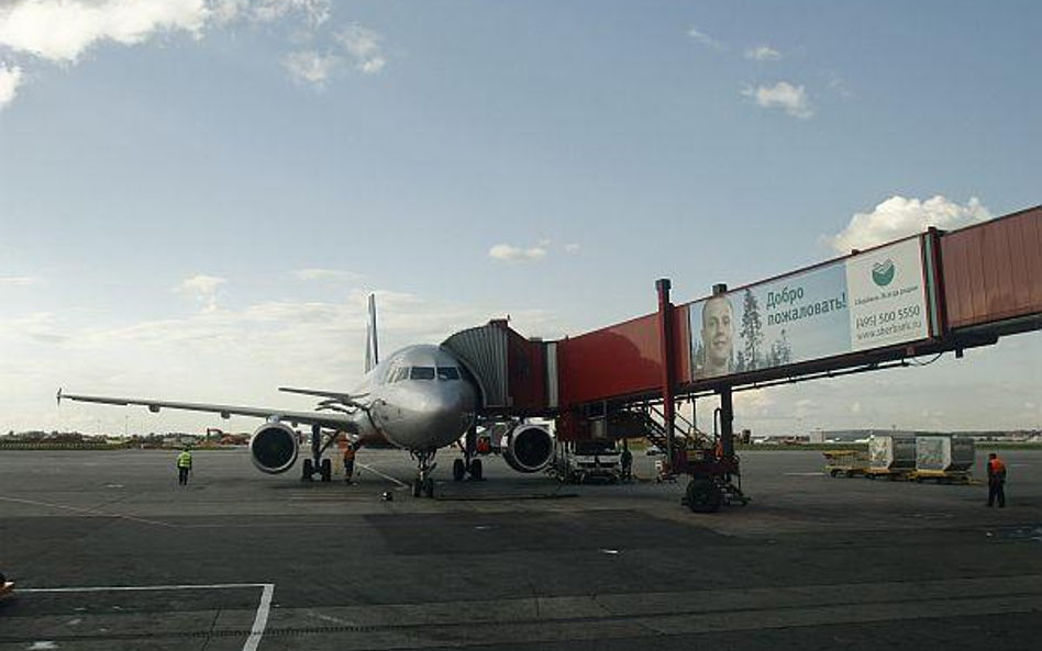 Emisje w lotnictwie: Unia broni swego